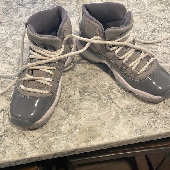 Air Jordan Cool Grays - Picture 3 of 5